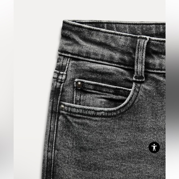Zara HIGH-WAISTED MINI FLARE JEANS Z1975 Size 2 NWT
Gray HIGH RISE - Picture 9 of 10